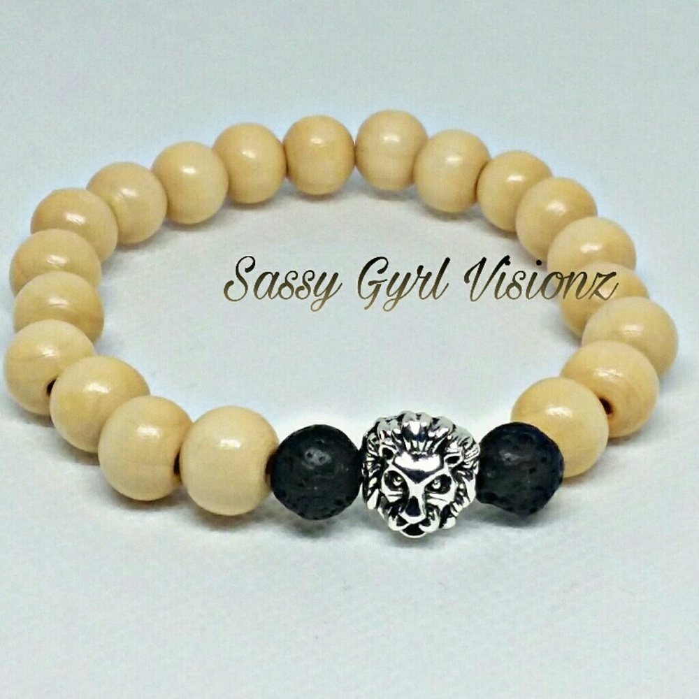 Wooden beaded bracelet with lion head charm
